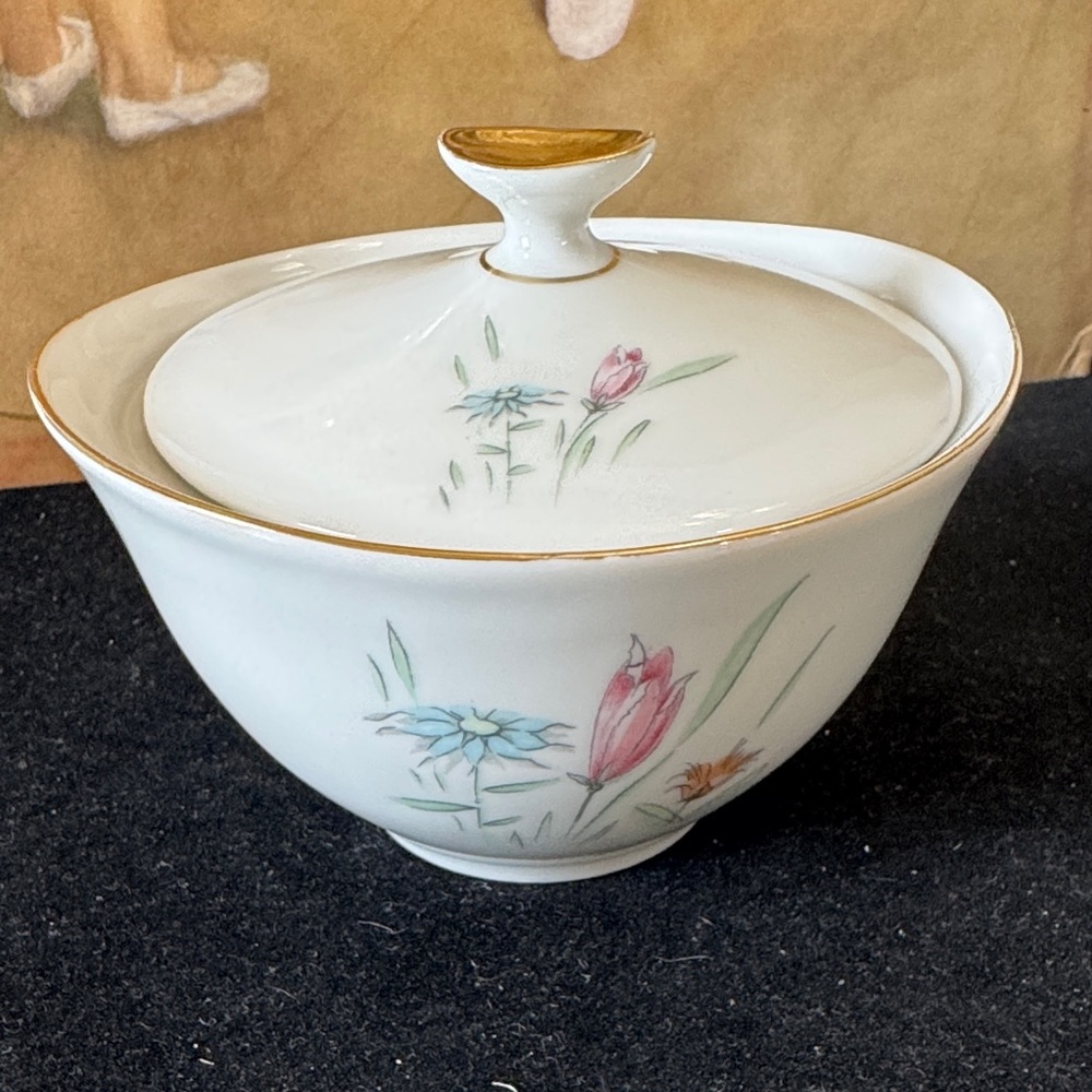 Vintage 1960 Bavaria Wild flower Floral Sugar, and Creamer Serveware Set - Picture 7 of 12